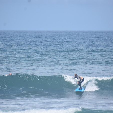Surf Yoga Ericeira Guest House 外观 照片